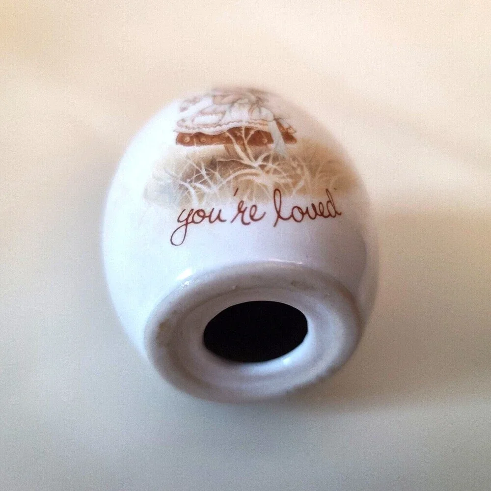 Gretchen Stoneware Smile You Are Loved Porcelain Egg 1978 Vintage